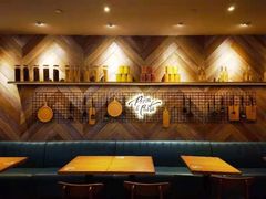 -必胜客(WOW象山涌金广场店)