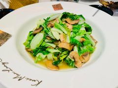 手捏菜炒口蘑-桂满陇·杭州饭店(清河万象店)