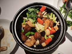 椒麻黑蒜特级和牛粒-悦轩中餐厅·高空江景·杭州柏悦酒店