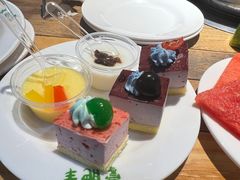 -蒙肥羊·酸汤潮牛·鲜牛肉火锅烤肉自助(岗顶店)