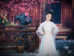 -九月鹰飞汉服摄影工作室
