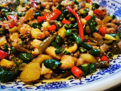 民国霸王兔-杨记隆府(时代天街店)