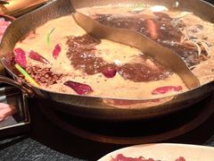 -一绪に寿喜烧(荟聚店)