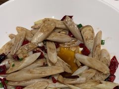 -黄泥岗·地道湖北菜(奥特莱斯店)