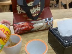 -瑞霖·隆江猪脚饭
