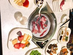 -佰烧海鲜烤肉火锅自助(世茂国际广场店)