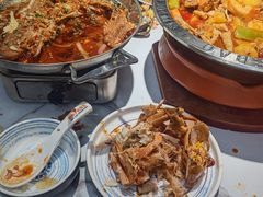 -围炉肉舍•炭烤活鳗•丹东海鲜烤肉(步行街店)