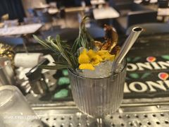 -STARRY CAFE & LOUNGE BAR(高新店)
