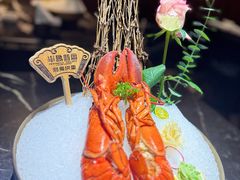-半岛翡丽海鲜自助餐厅(观风亭店)