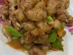 -三江鱼东北特色铁锅炖(骆驼店)