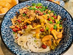 -粉家柳州螺蛳粉(杨宅路店)