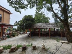 -小洞天柴火土菜馆