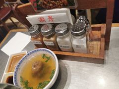 -潮界(LU·ONE凯德晶萃广场店)