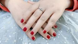 -灰姑娘美甲美睫馆