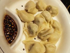 -娜仁图雅蒙古美食村(33小镇店)