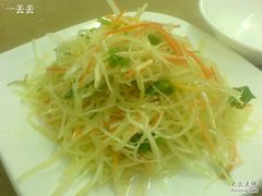 忘记名字的凉菜-清真·胖妈妈手抓餐厅(定西路长城宾馆店)