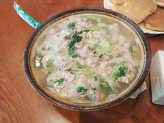 蝲蛄豆腐-河鱼鲜特色农家院