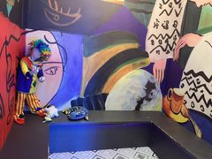 -Y&Y创意真人密室逃脱馆(人民广场步行街店)