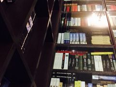 iphone_upload_pic-钟书阁(松江泰晤士小镇店)