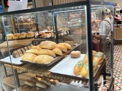 -CARINO BAKERY&CAFE(人广来福士店)