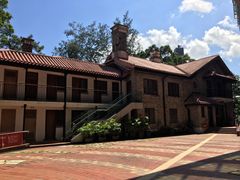 -香港大学