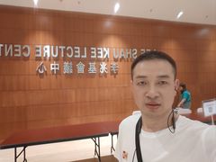 -香港大学