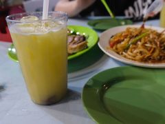 酸梅橘子汁-明记烧鱼美味店