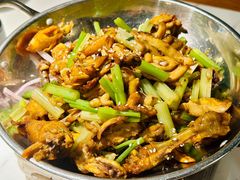 -小凤庭·地道湖北菜武昌鱼·藕汤(38年黄鹤楼店)