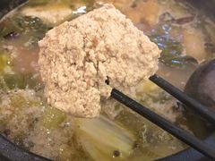 豆花-正宗镇雄酸汤猪脚妙可火锅店