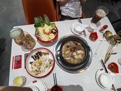 -鲍媽·原汤鲍鱼鸡(克拉广场店)