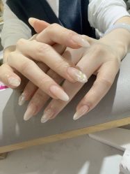 -瞧·享轻奢美甲美睫