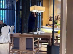 -鱼鲜饭香·招牌汽锅剁椒鱼头王