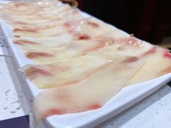 胸口朥-牛村来人潮汕牛肉火锅(西单店)