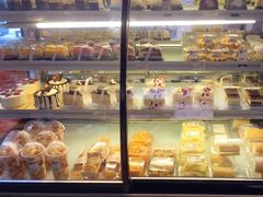 面包甜点陈列柜-百年义利(北兴路店)