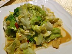 炝炒莲白-巴扎美食·新疆菜·西域歌舞表演餐厅(新疆大厦店)