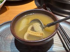 -一朵菌·野生菌探索家火锅(南亚店)