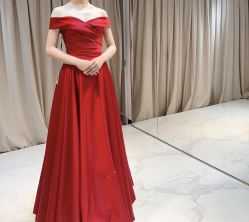 -GRACE KELLY婚纱与礼服(北京店)