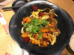 -小山城麻辣香锅(新邻生活广场店)