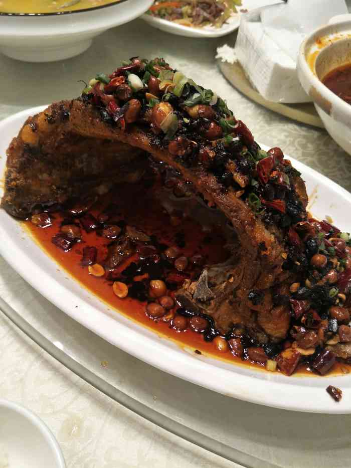 江枫渔佳餐厅-"家庭聚会来过好几次,靠近滨江大道,车子可.