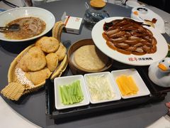 -煜丰汴京烤鸭(福彩路店)