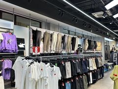 -百联奥特莱斯广场(武汉盘龙店)
