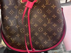 -小飞侠奢侈品回收 寄卖 养护(宝山宝龙广场店)