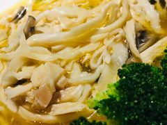 -梧桐树下(云锦世家店)