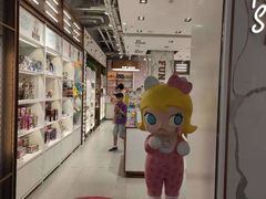-泡泡玛特POPMART(蓝色港湾店)