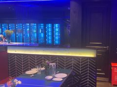 -逸馥荟(人广来福士店)