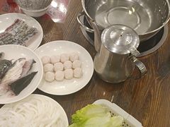 -正能量脆肉鲩火锅