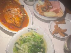 -小凤庭·地道湖北菜武昌鱼·藕汤(38年黄鹤楼店)