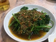 -洪霞餐馆