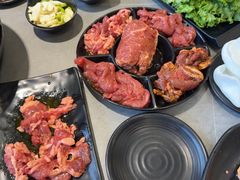 -啊美丽炭火烤肉(滑翔一店)