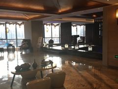 -深圳罗湖东门步行街亚朵X酒店